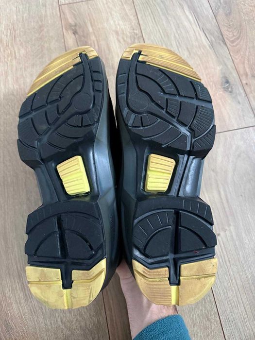 Uvex 45 S1 ESD bocanci piele  bombeu