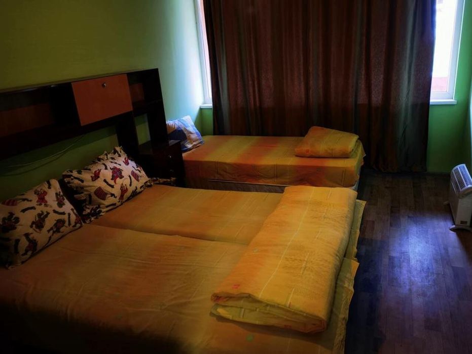 Дава се под наем Многостаен апартамент в София, Враждебна - 120 кв.м за 1100 € - Снимка #3