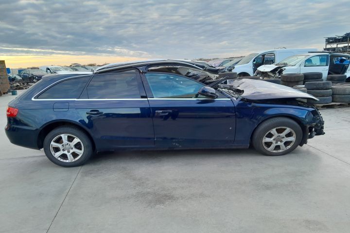 Dezmembrez Audi A4 B8/8K [2007 - 2011] wagon 5-usi 1.8 TFSI MT (160 h