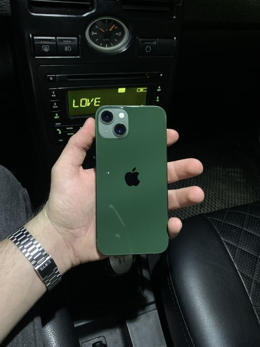 iPhone 13,Айфон 13 в идеальном состоянии