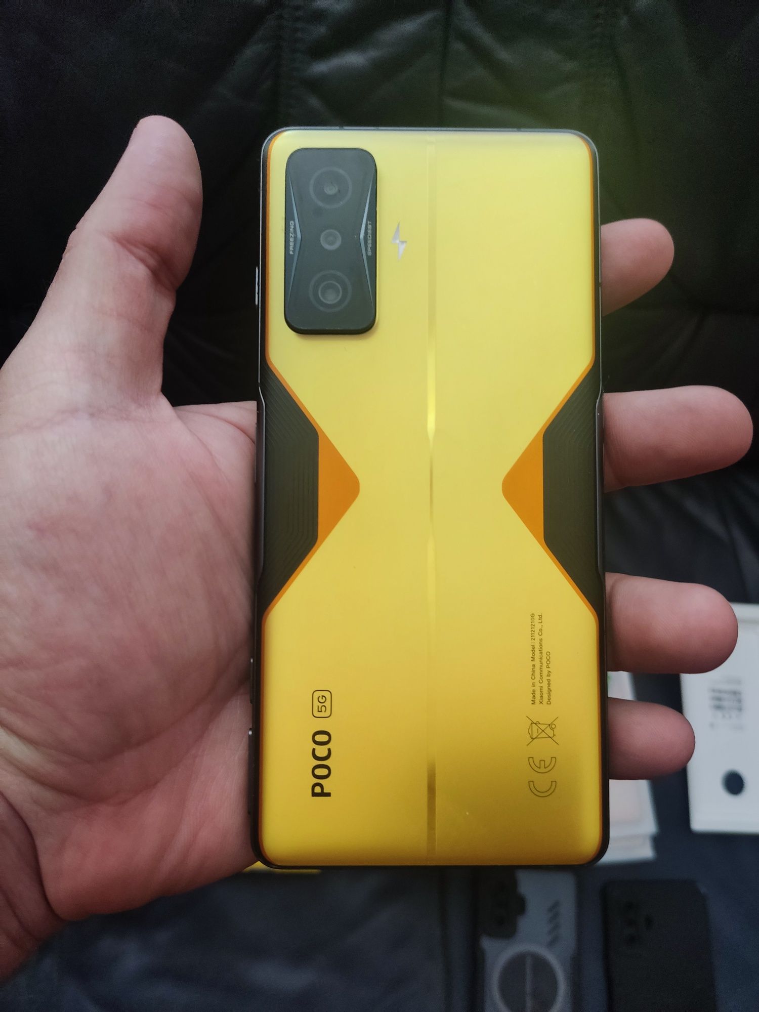 Poco F4 GT 12/256