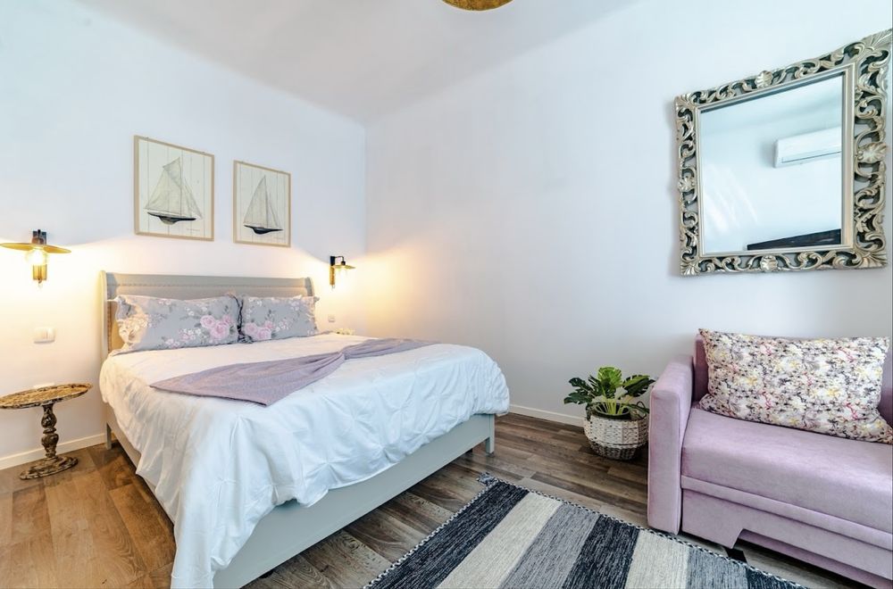 Vand casa/afacere centru istoric Brasov strada Cerbului