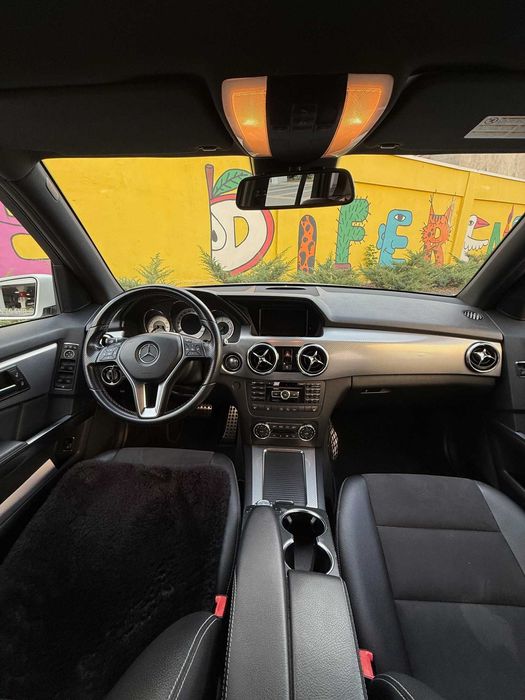 Mercedes-Benz GLK 220 CDI Pachet AMG Distronic+ Keyless go Webasto