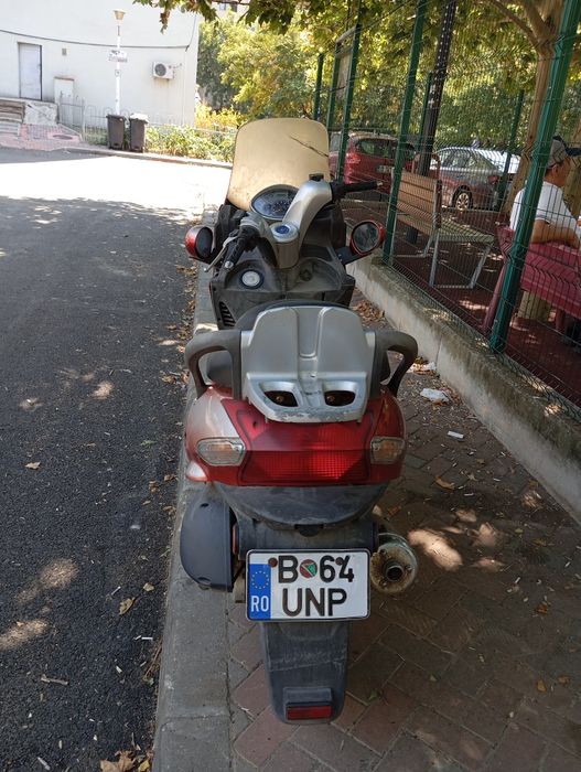 Vând scuter kymco grand dink