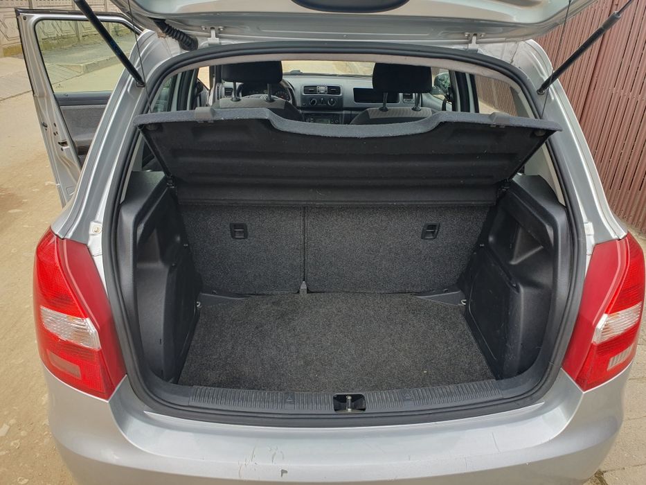 Vând Skoda Fabia 2013 Motor 1.2 Benzină