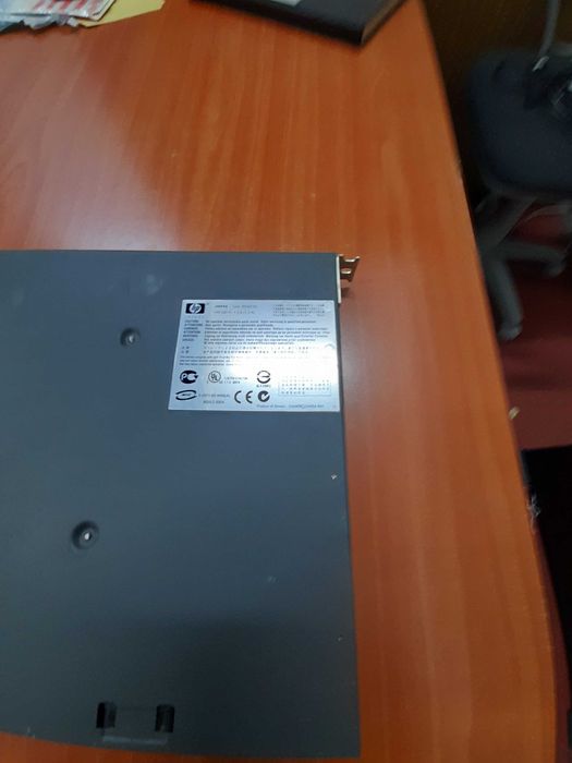 Switch HP ProCurve 2650 - J4899A