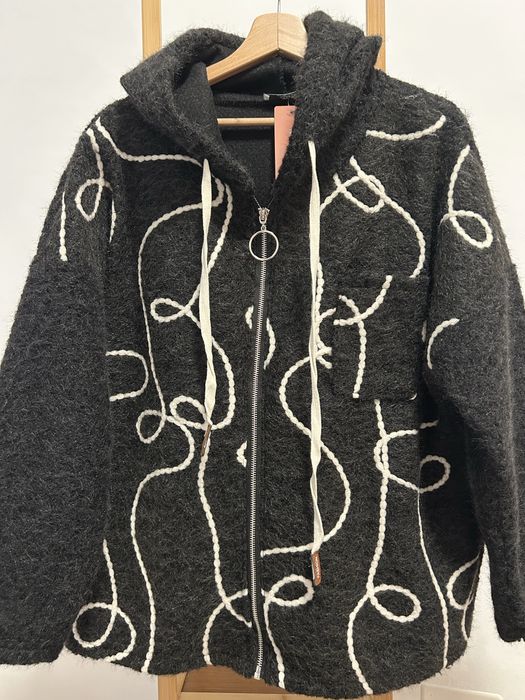 Jacheta dama femei cu gluga bej/kaki/negru masura universala