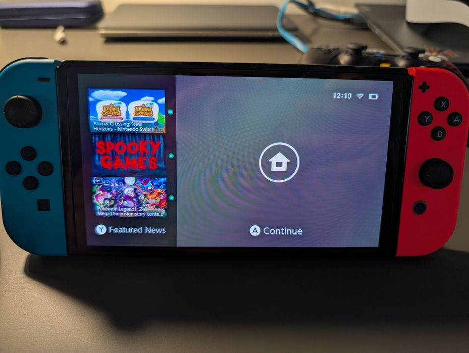 Nintendo Switch OLED cu accesorii