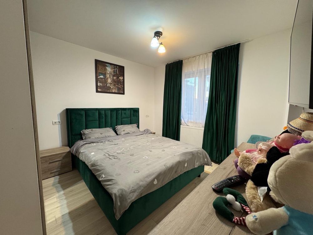 Vand apartament la 2 minute de mall coresi