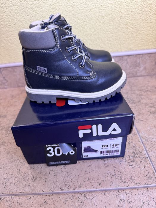Бебешки кубинки Fila 22