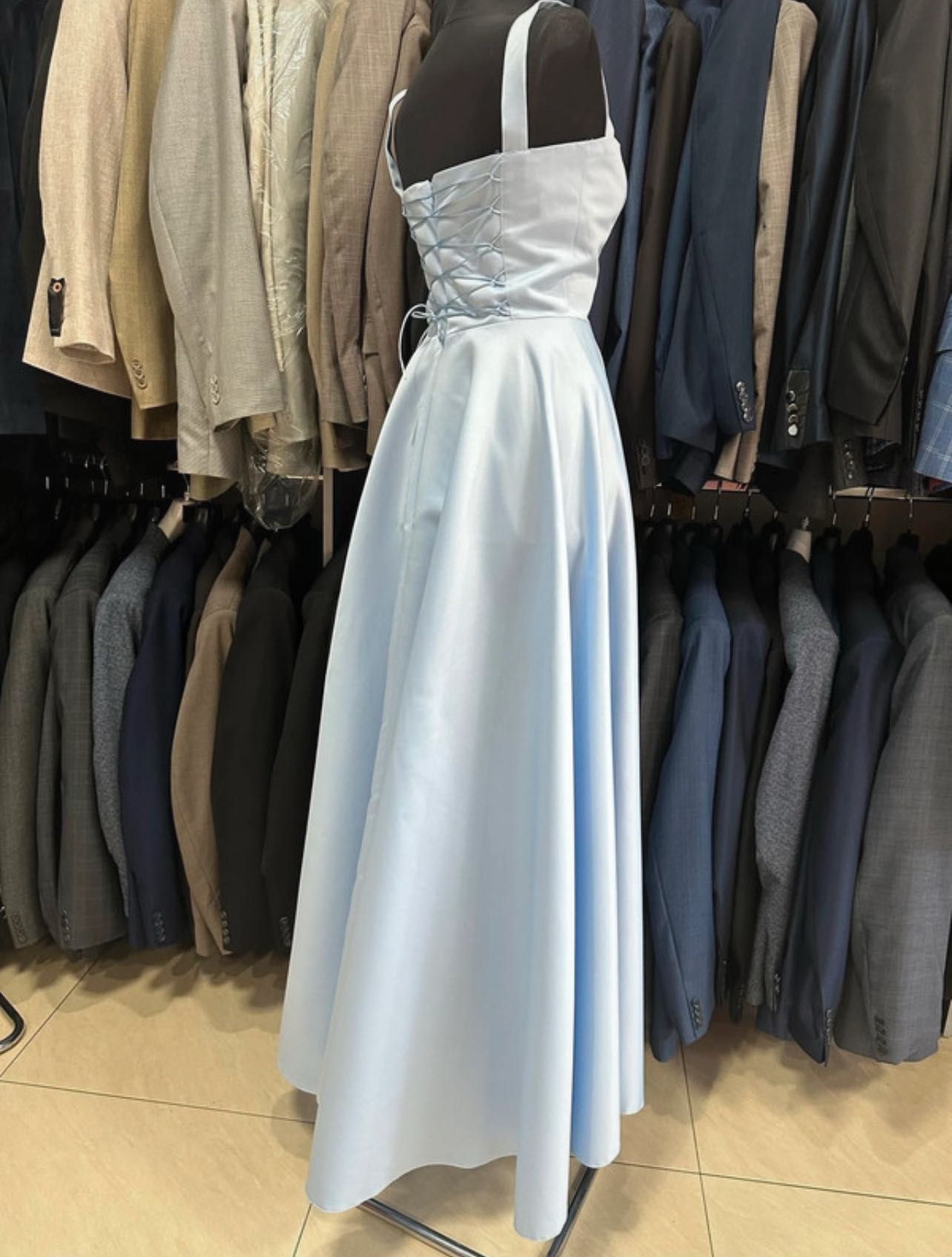 Rochie lunga albastra cu slit