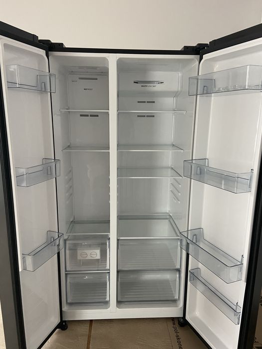 Frigider Side by Side