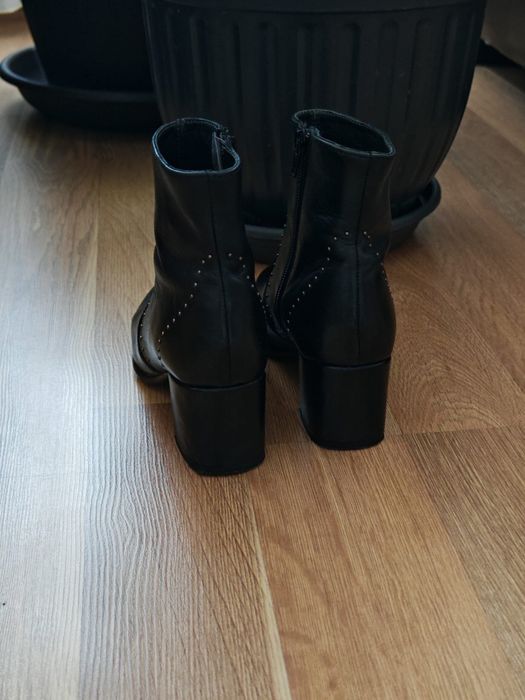 Ghete dama piele Benvenuti