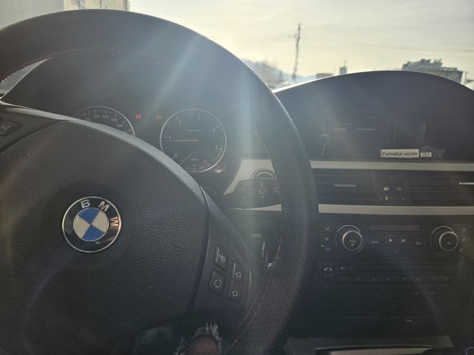 Vând BMW e91 din 2010