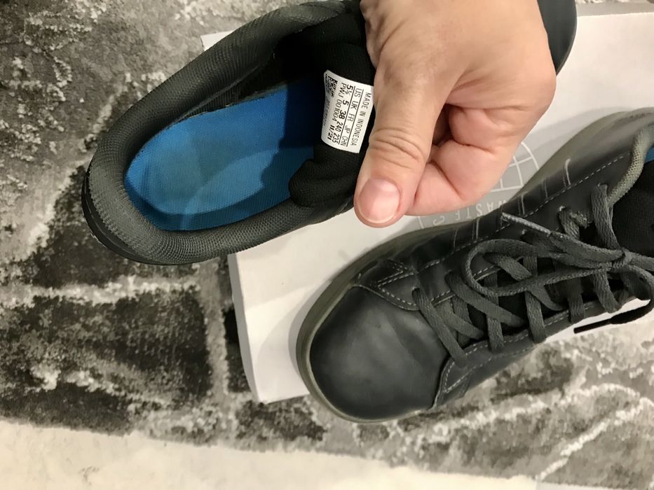 Adidasi Adidas marimea 38.
