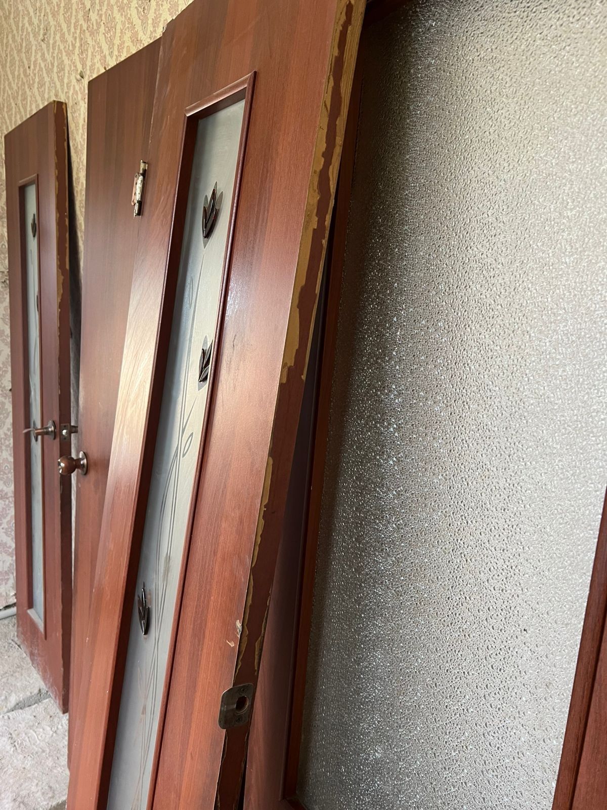 Продается бу двери