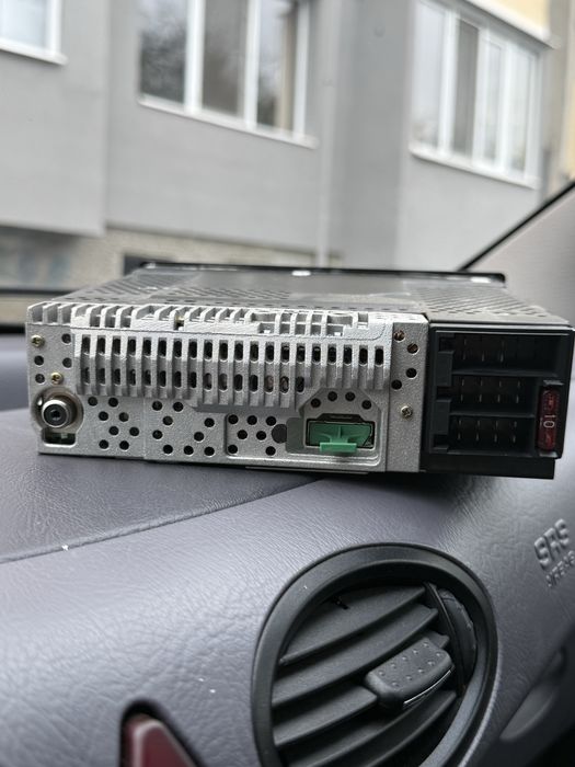 Оригинално радио Mercedes-Benz Audio 10 CD