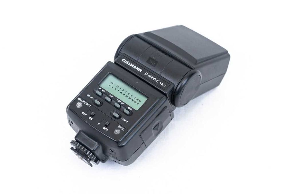 Blitz Cullmann TTL pentru Canon