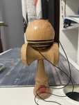 Vând kendama Europe shadow slayer