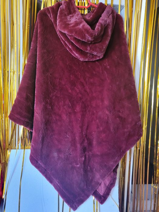 Poncho călduroasă universal bordox