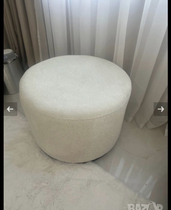 стол табуретка бежов