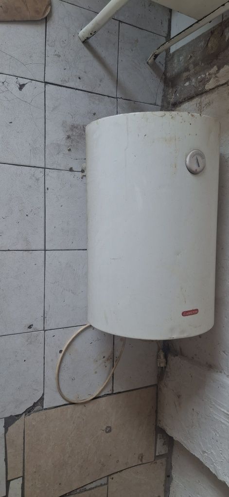 Ariston 100litrli srochna