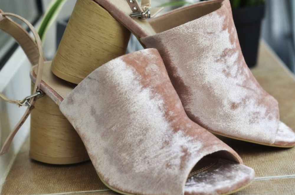 Sandale catifea ASOS 37