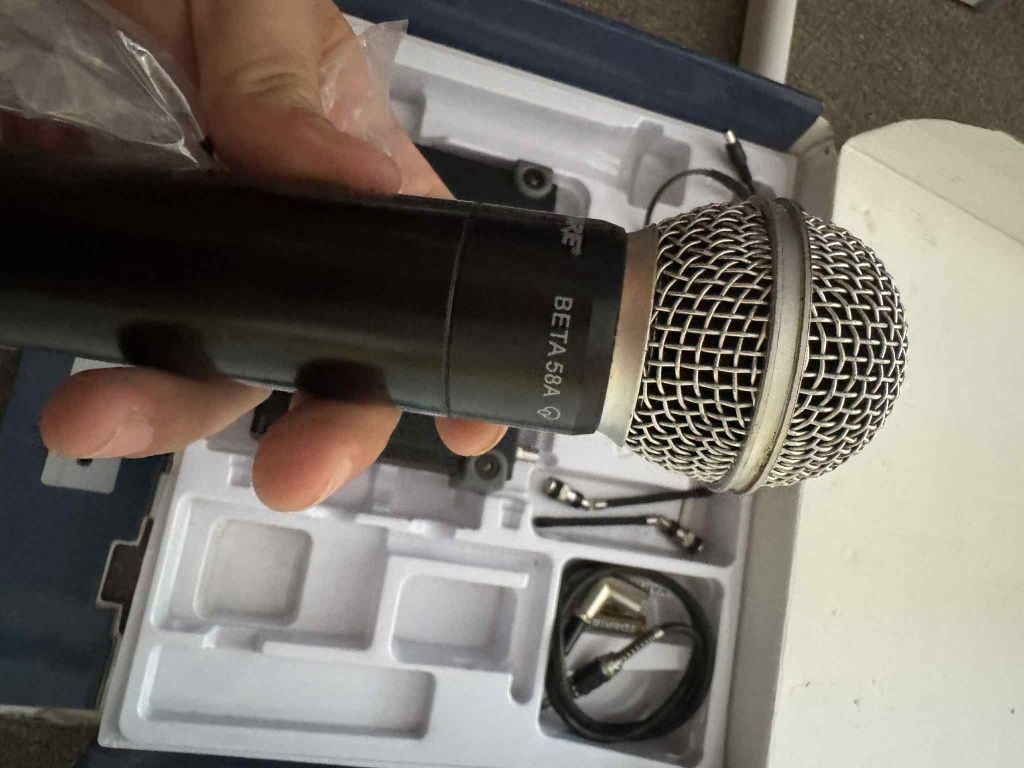 Microfon Shure Beta58a