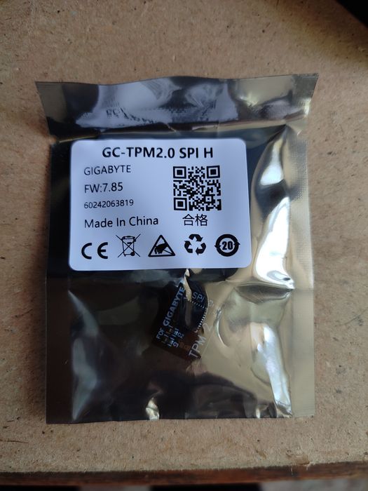 Модуль безопасности TPM 2.0 SPI