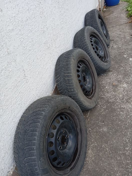 Гуми с джанти 15-ки