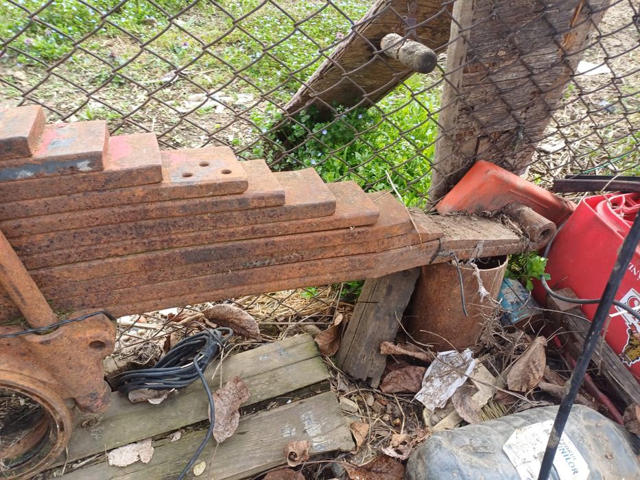 Vand piese rabă : piese punte spate clasică  arcuri piese m