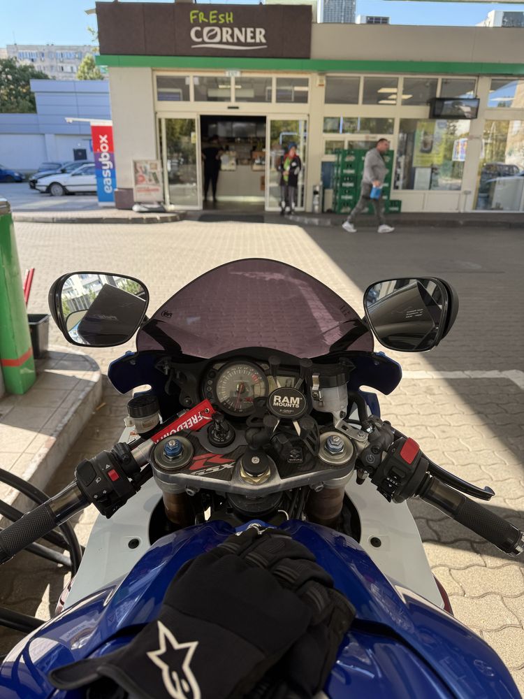 Suzuki GSXR 1000 K7
