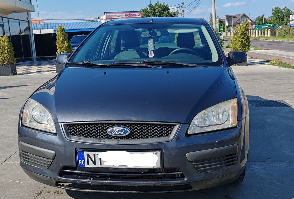 Ford Focus 1.6 Benzina și GPL