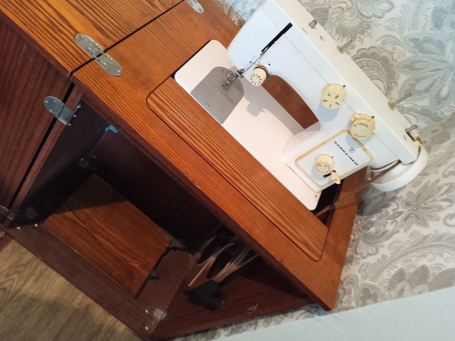 швейная машина чайка 142м