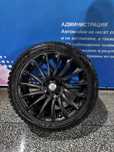 Продаю зимние шины Kumho и диски 18 размера