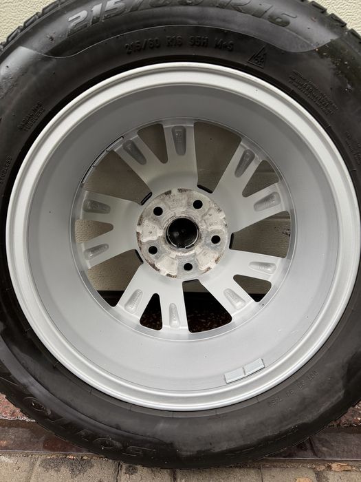 Jante VW 16 Passat B8 T-Roc Golf Touran Sharan Eos 215/60R16 m+s senz