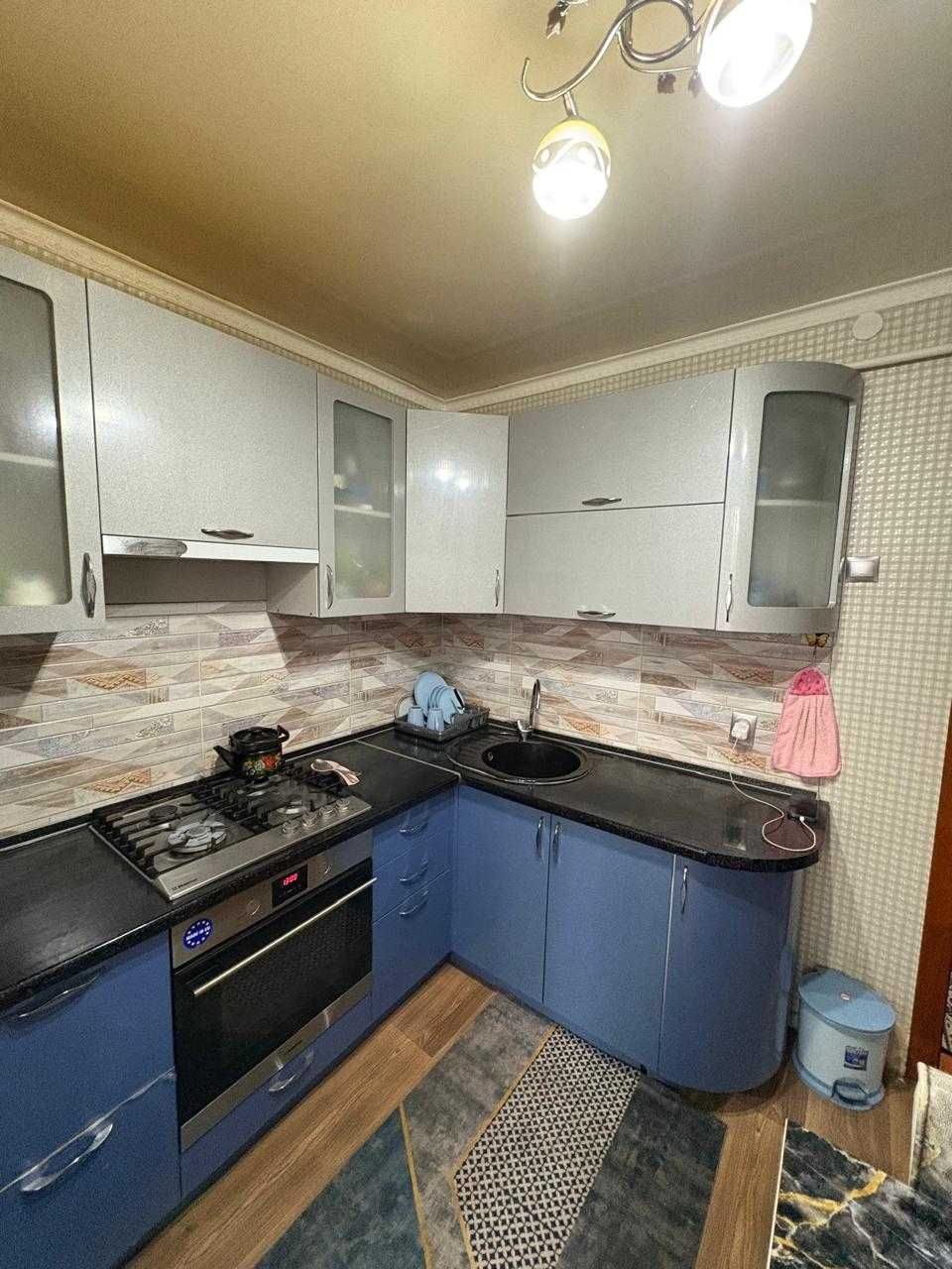 ПРОДАМ 2 к.кв. р-н университет Жубановой