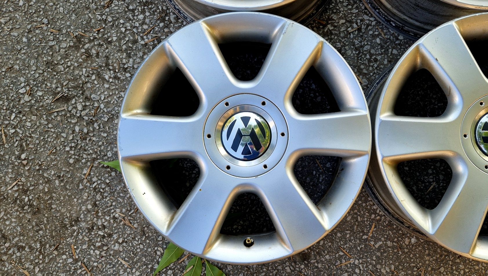 VW 16 5х112 лети джанти Фолксваген Голф Пасат Тоуран. 5x112 Volkswagen