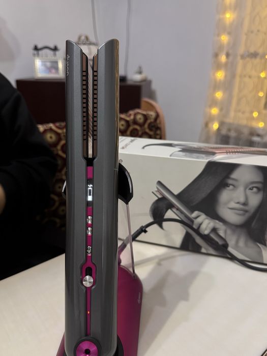 Утюжок выпрямитель Dyson Corrale