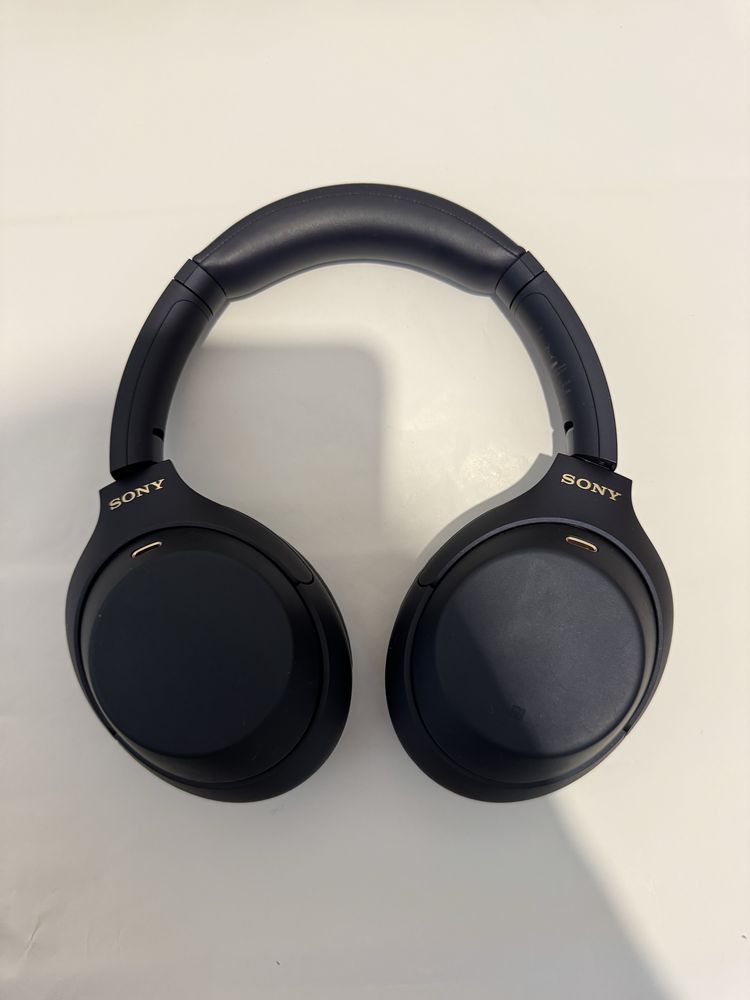 Sony WH-1000XM4 Безжични слушалки