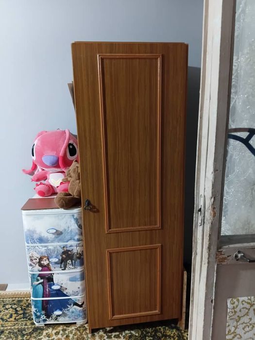 Шкафлар сатылады