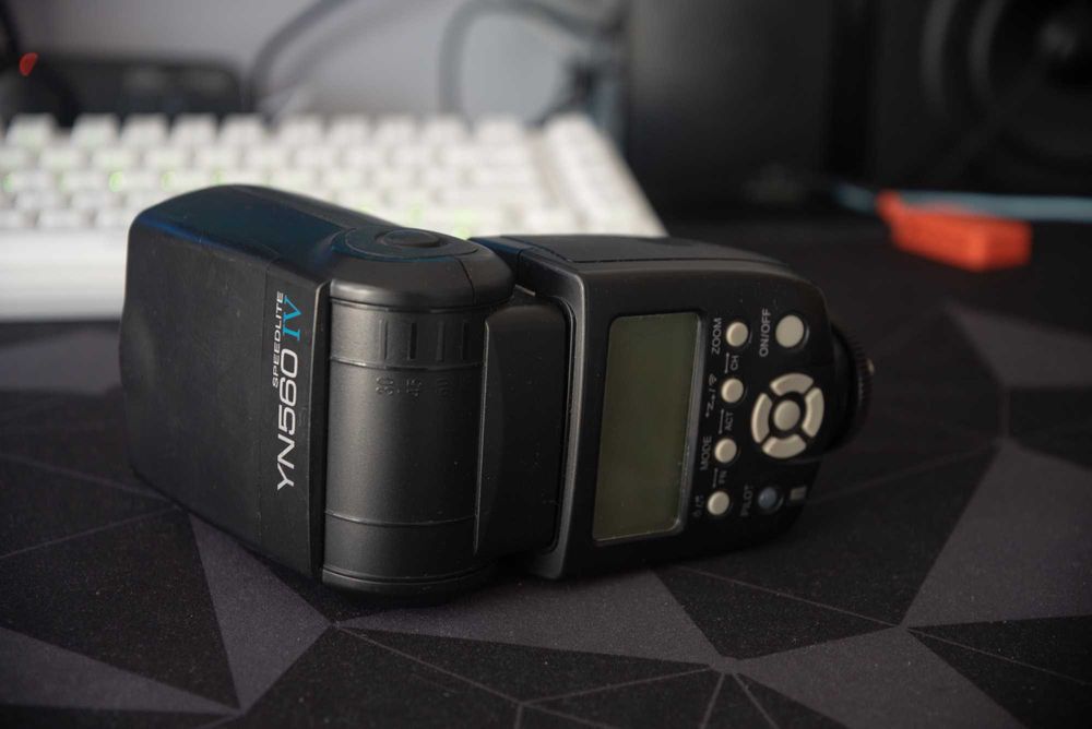 KIT Camera Foto Nikon Z5 + Adaptor FTZ Mirrorless + Flash 24.3 MP