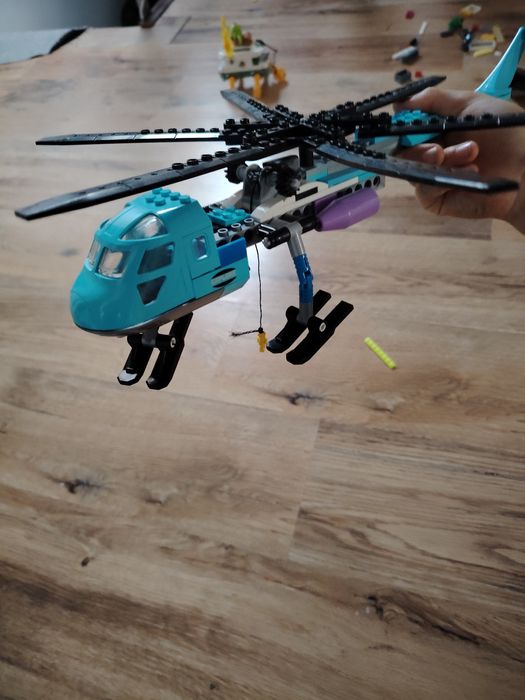 Lego Helicopter cu Troliu