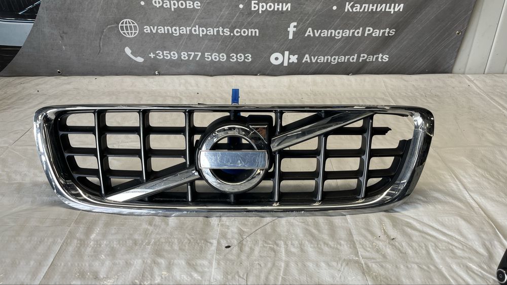 Volvo V70 3 предна решетка