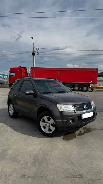Suzuki Grand Vitara Suzuki Grand Vitara / 2.4 Benzina