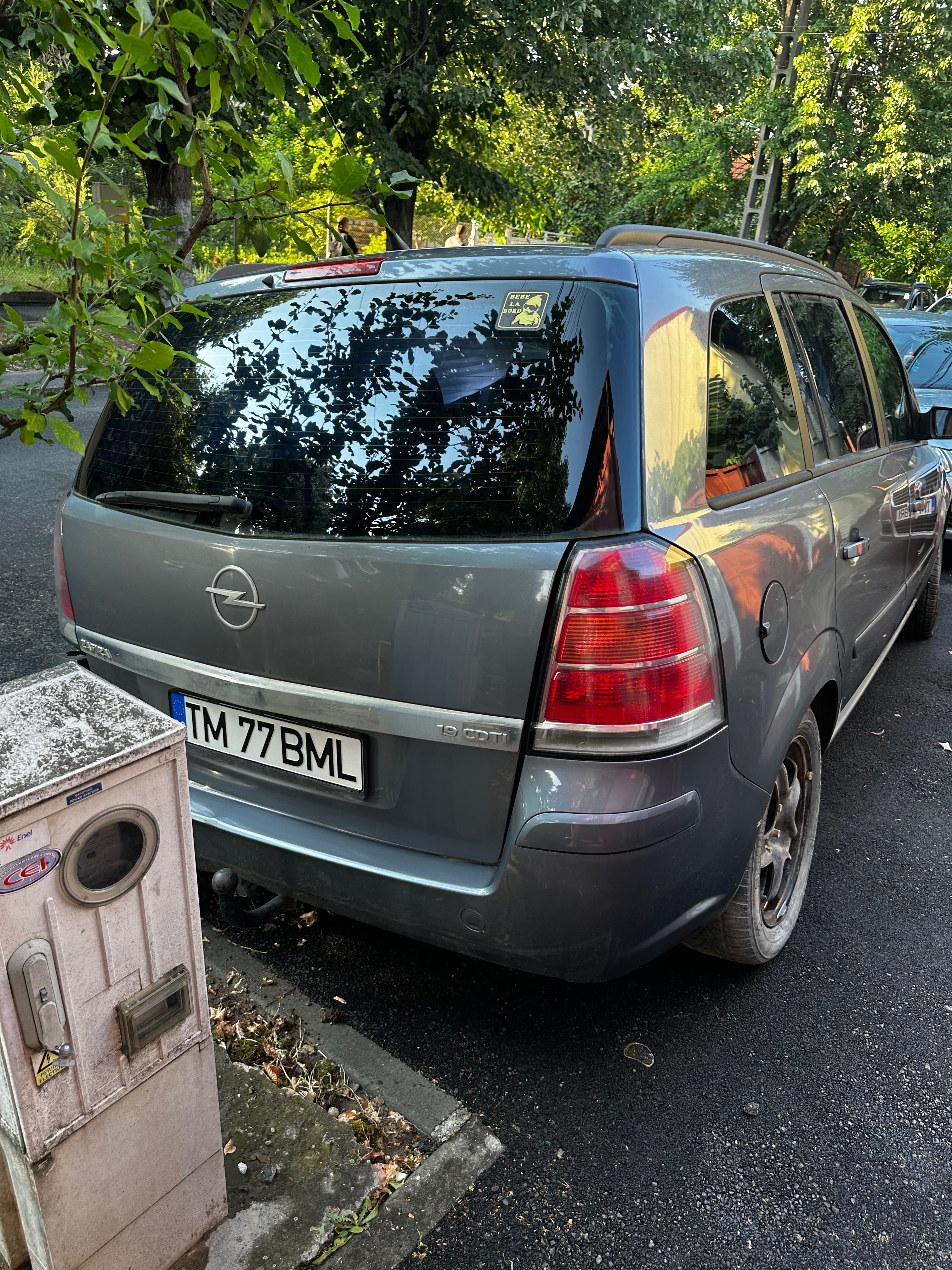 Vând Opel Zafira 1.7 cdti 2006