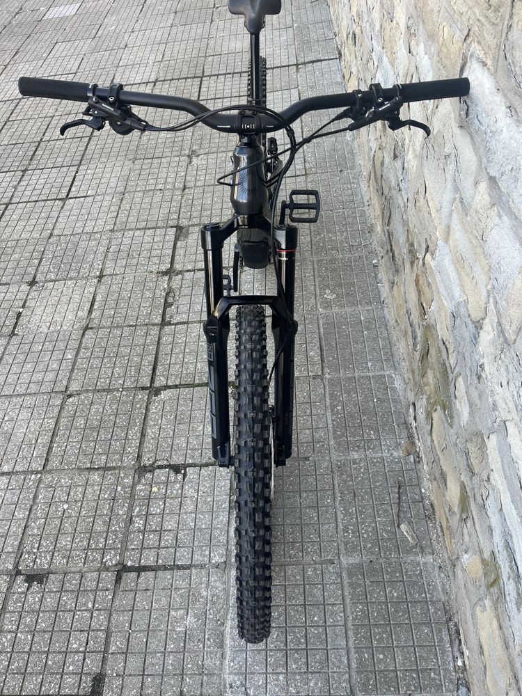 Планински карбонов велосипед CANNONDALE JEKILL 2 ( L размер)