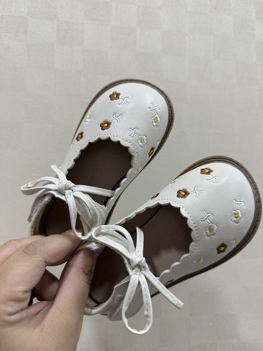 Продам новые туфли 24-25 размер из кожи мягкой