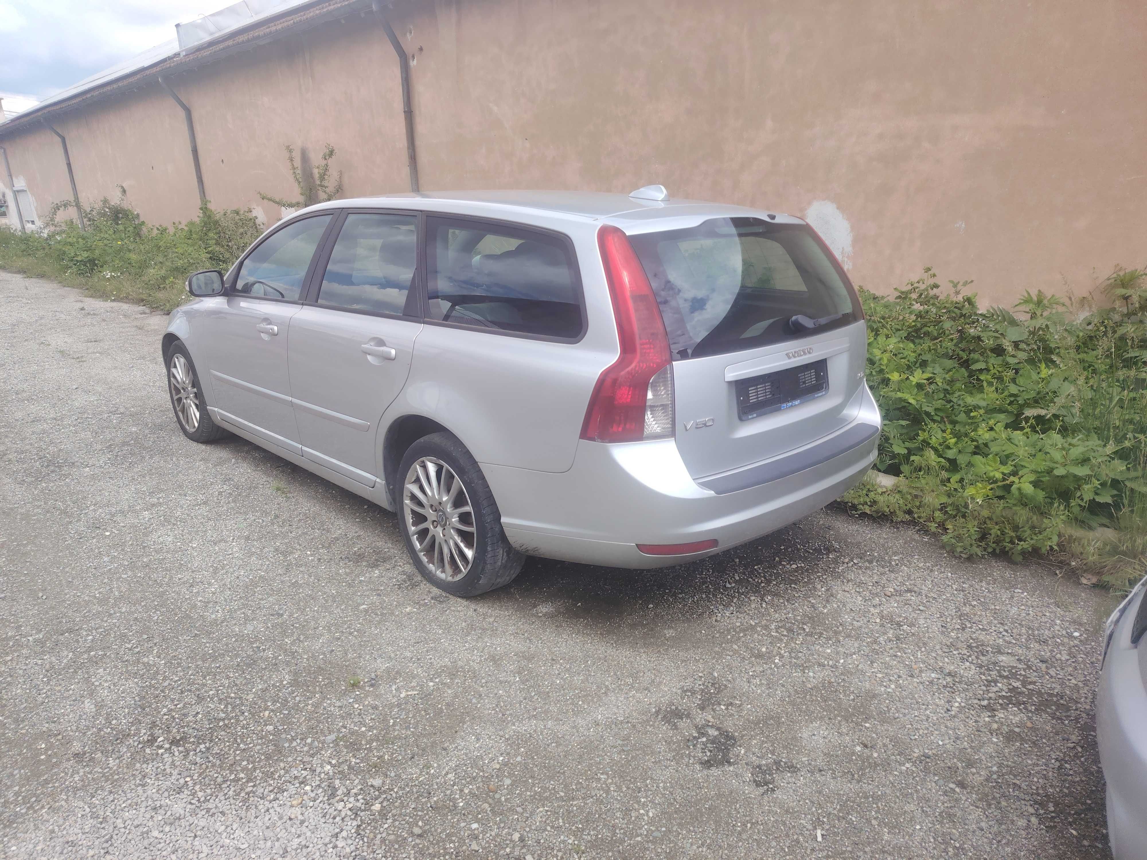 Volvo V50 1,6 HDI, Волво В50 на части!
Август 2007
