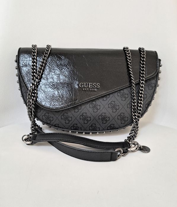 Оригинална чанта Guess